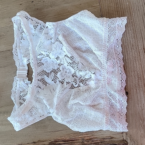 Victoria's Secret Bralette Bundle - Picture 8 of 13